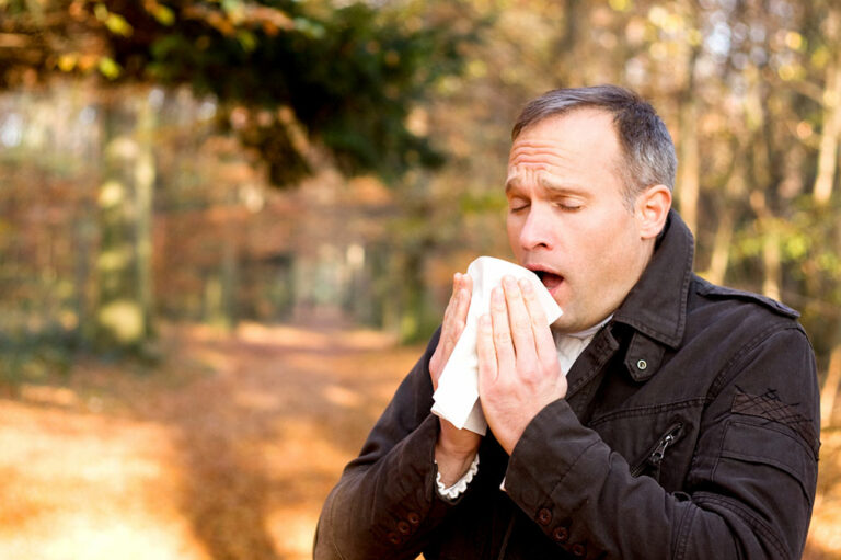 Tree pollen allergy – Symptoms, types, and management tips